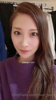 苗条长腿少妇 口硬直接开操 张开双腿抽插镜头前特写 扶着腰后入撞击屁股